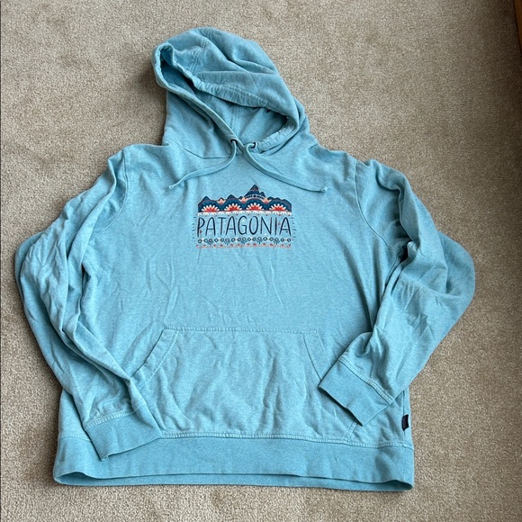 Patagonia Tops - Patagonia Light Blue Mandala Pullover Hoodie Womens Large Organic Cotton